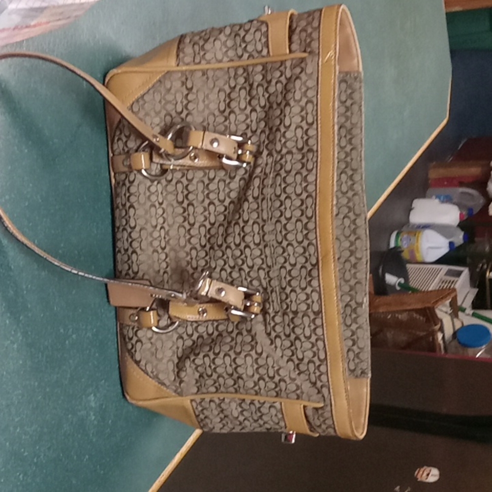 Coach purse - Picture 7 of 12